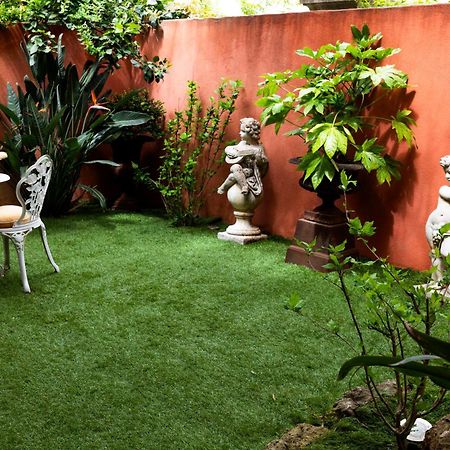 La Bravade Luxe Et Serenite Au Coeur De Saint-Tropez Suites Spacieuses Avec Jardin Enchanteur エクステリア 写真