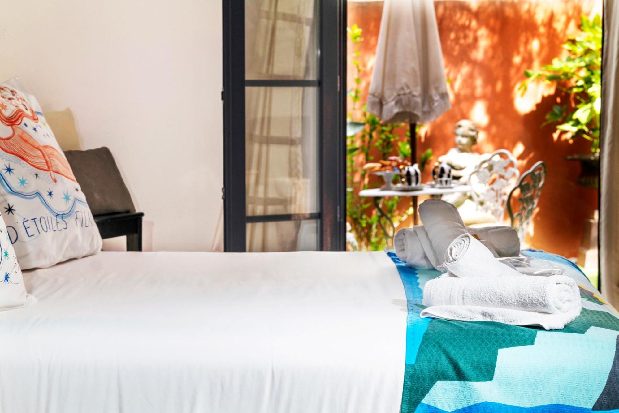 La Bravade Luxe Et Serenite Au Coeur De Saint-Tropez Suites Spacieuses Avec Jardin Enchanteur エクステリア 写真