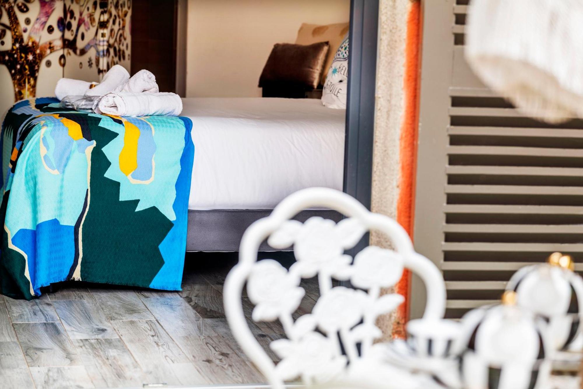 La Bravade Luxe Et Serenite Au Coeur De Saint-Tropez Suites Spacieuses Avec Jardin Enchanteur エクステリア 写真